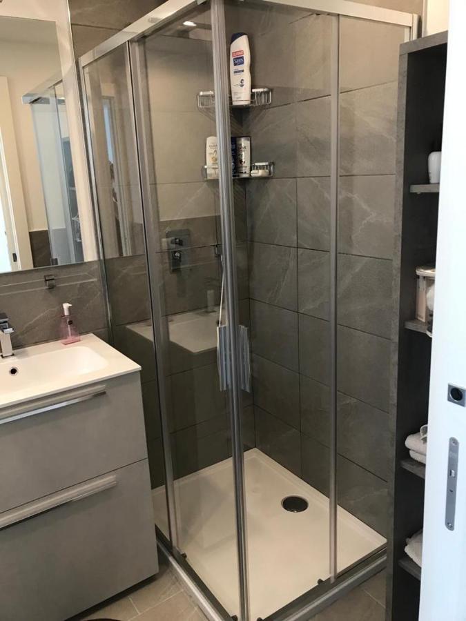Residence Wave Plus Лидо ди Йезоло Екстериор снимка